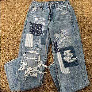 American Eagle Patched Mom Jeans